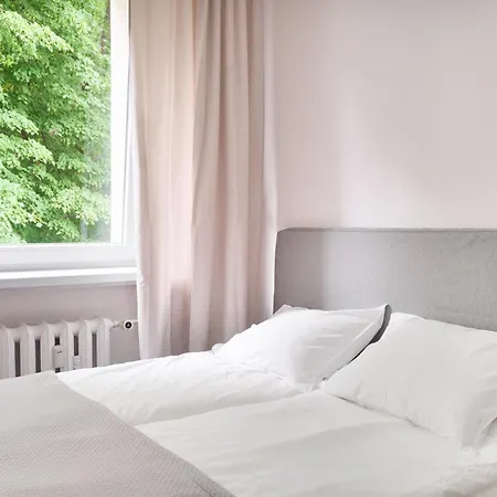 Trojmiejskie - Forest 2 Bedroom *