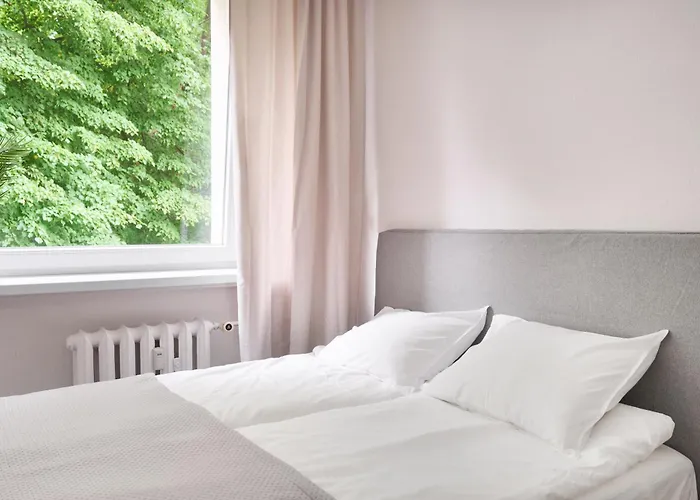 Trojmiejskie - Forest 2 Bedroom *